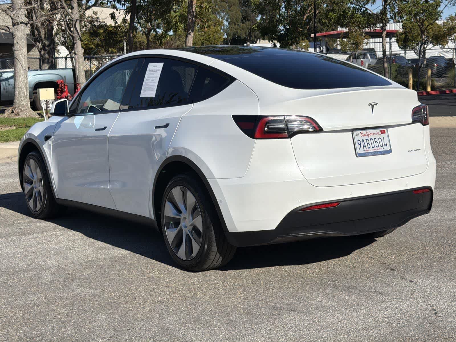Thumbnail: 2022 Tesla Model Y - 6