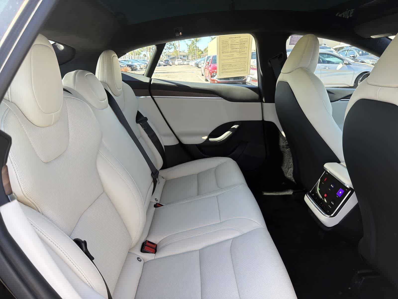 Thumbnail: 2023 Tesla Model S - 34