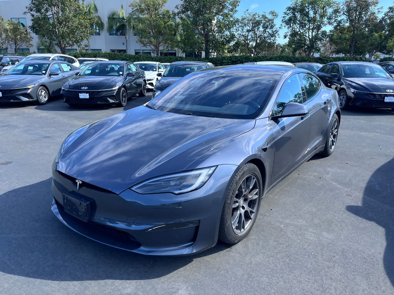 Thumbnail: 2023 Tesla Model S - 1