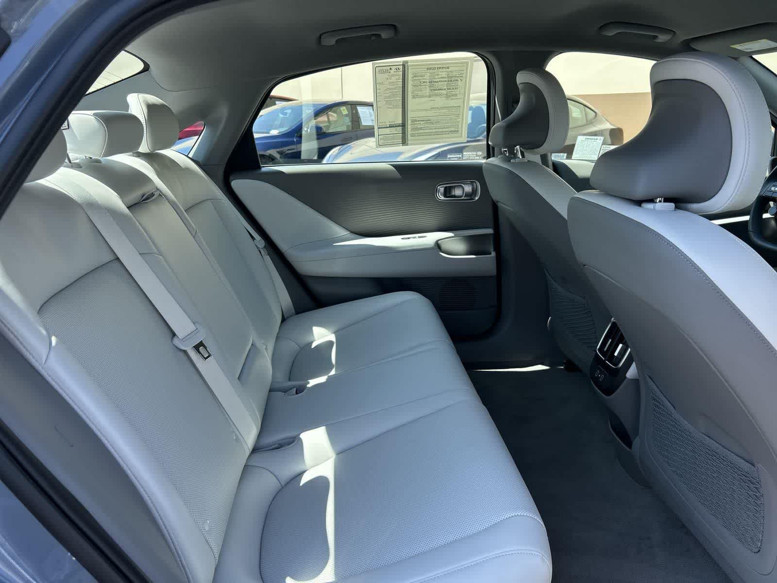 Thumbnail: 2025 Hyundai Ioniq 6 - 33