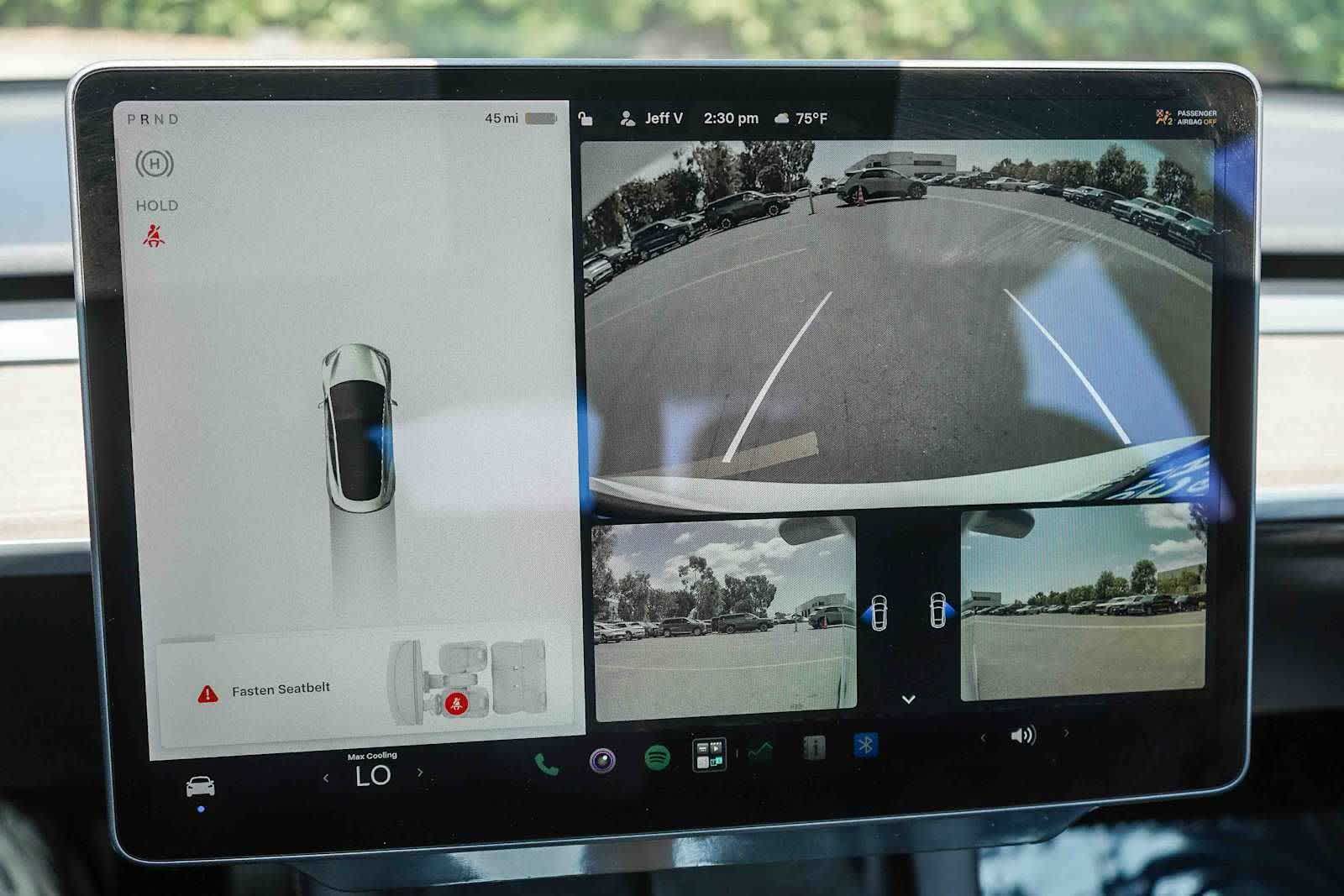 Thumbnail: 2022 Tesla Model 3 - 21