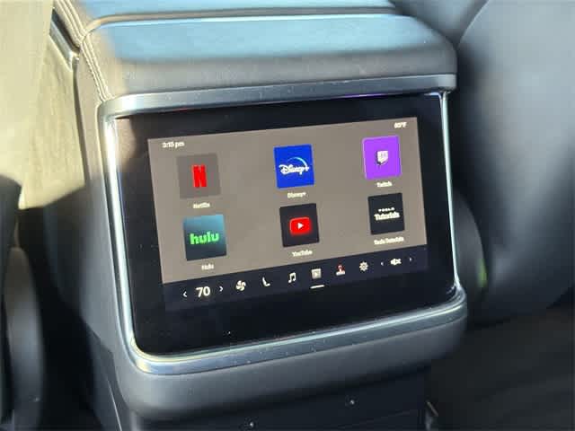 Thumbnail: 2022 Tesla Model X - 29