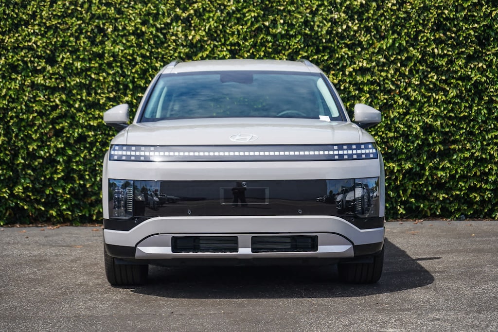 New 2026 Hyundai IONIQ 9 SEL SUV