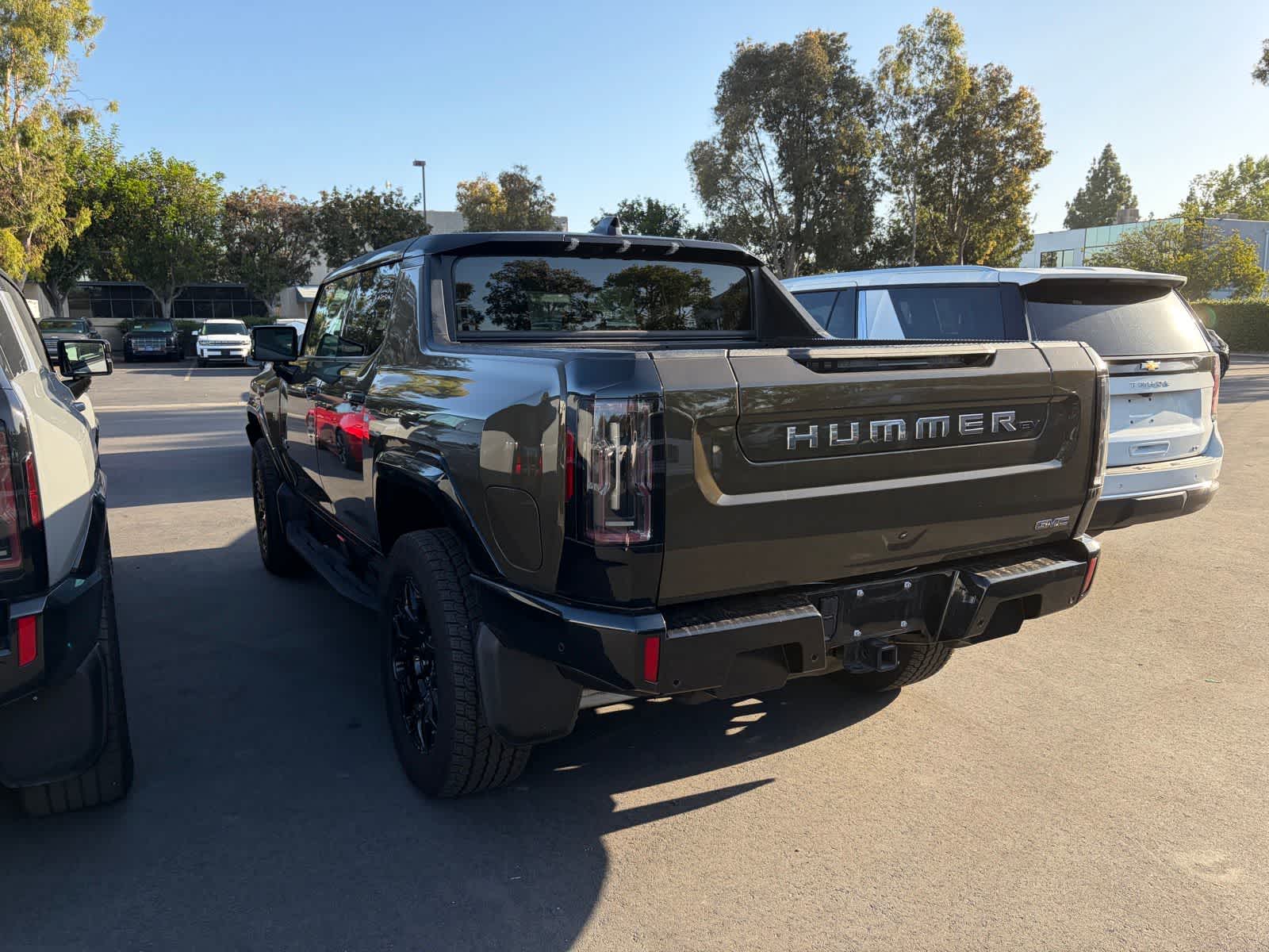 Thumbnail: 2025 GMC Hummer EV - 4