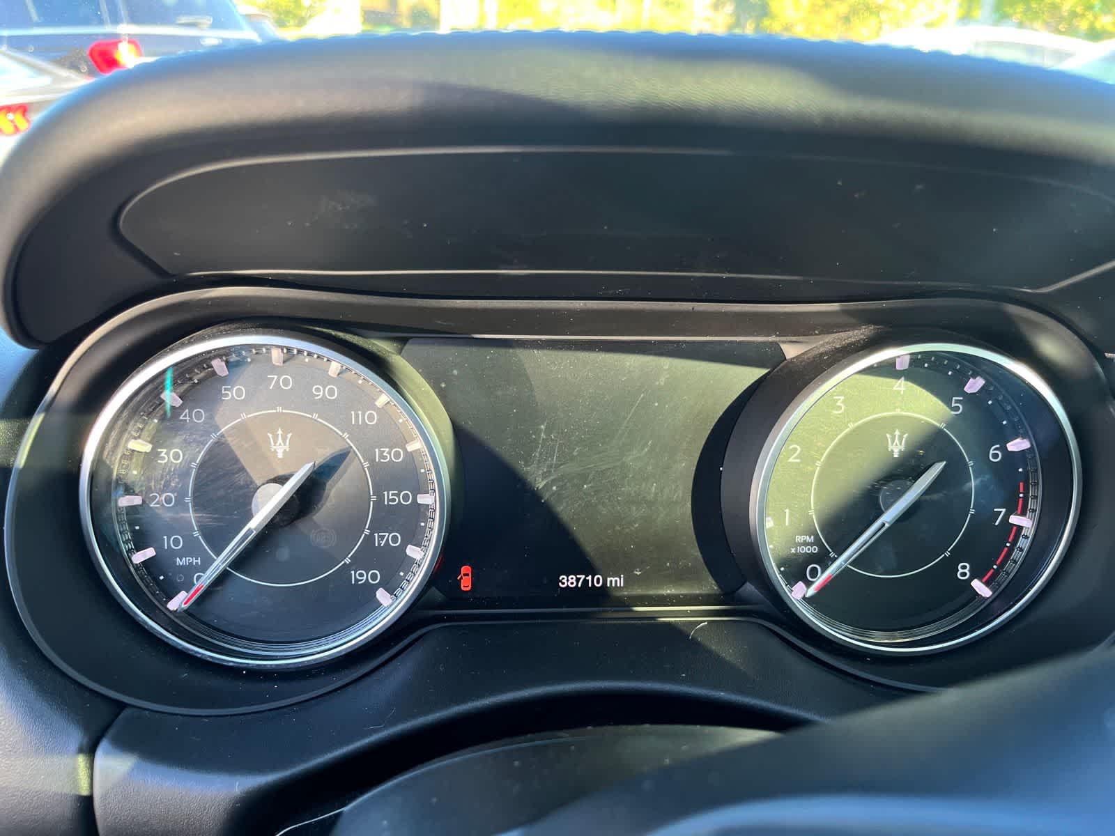 Thumbnail: 2022 Maserati Levante - 8