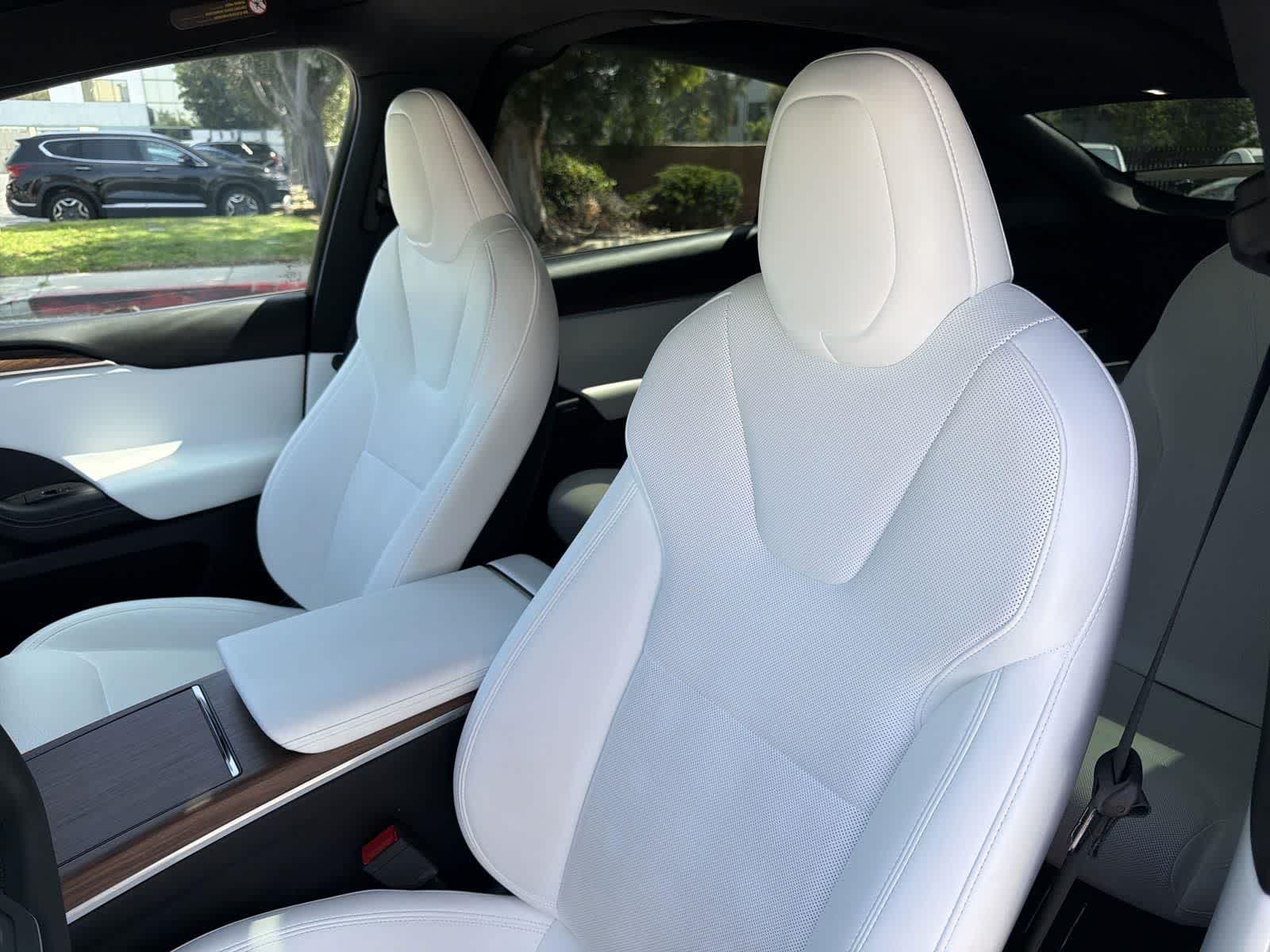 Thumbnail: 2024 Tesla Model X - 23