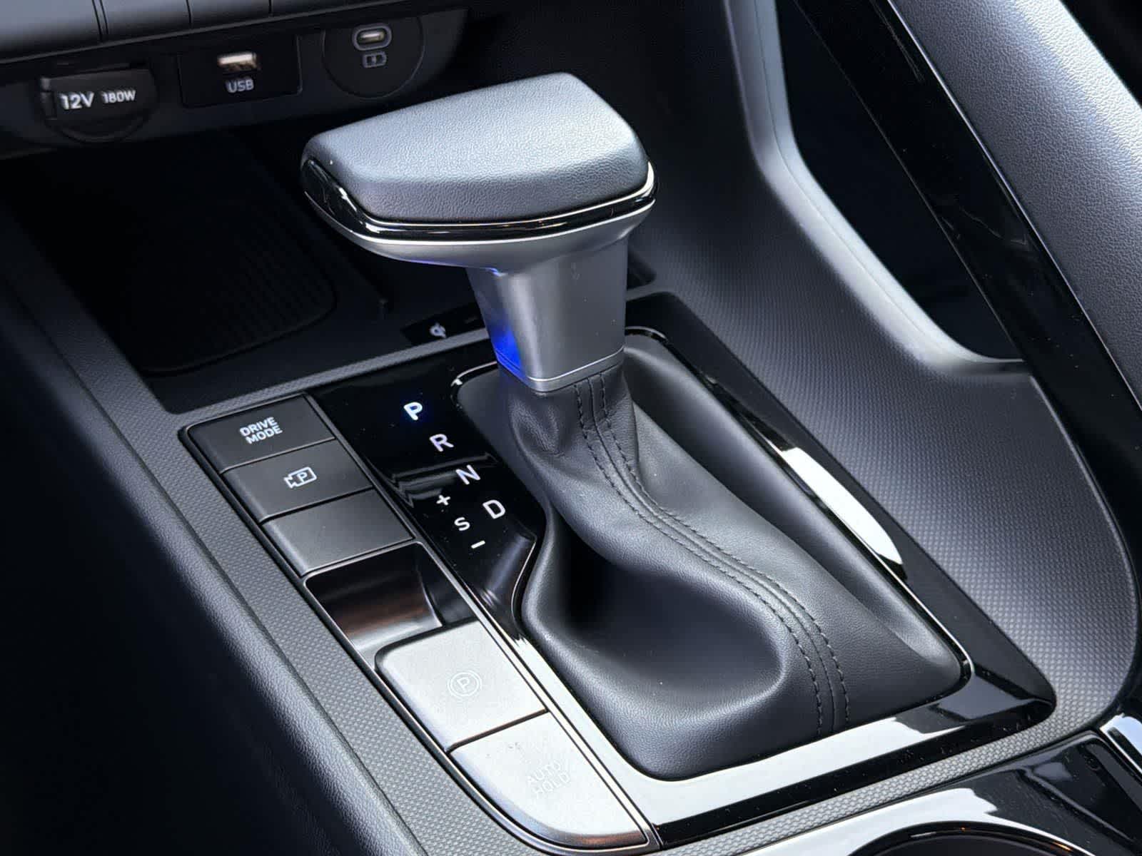 Thumbnail: 2025 Hyundai Elantra - 16