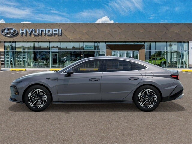 Thumbnail: 2025 Hyundai Sonata - 3