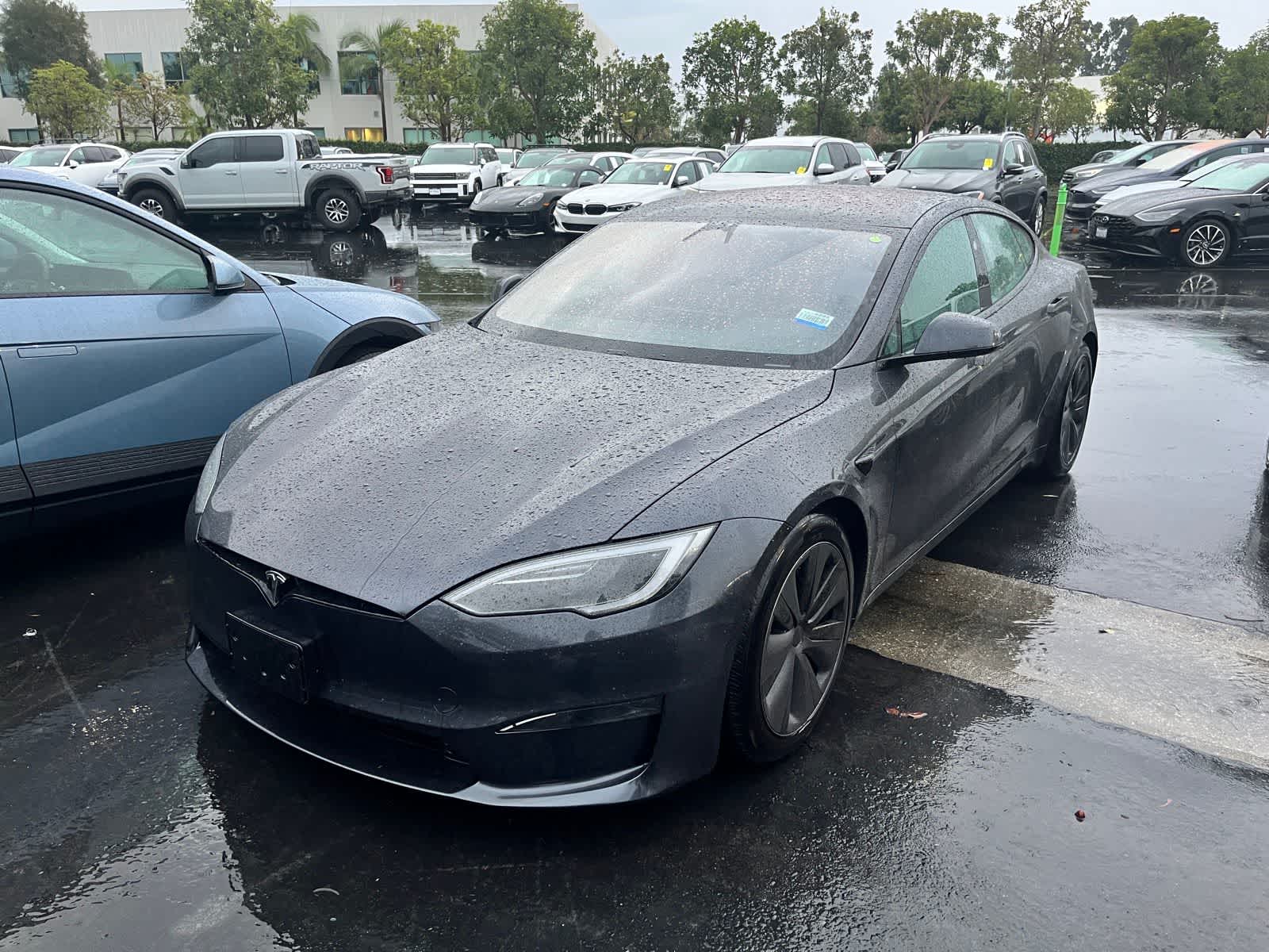 2025 Tesla Model S Base's photo