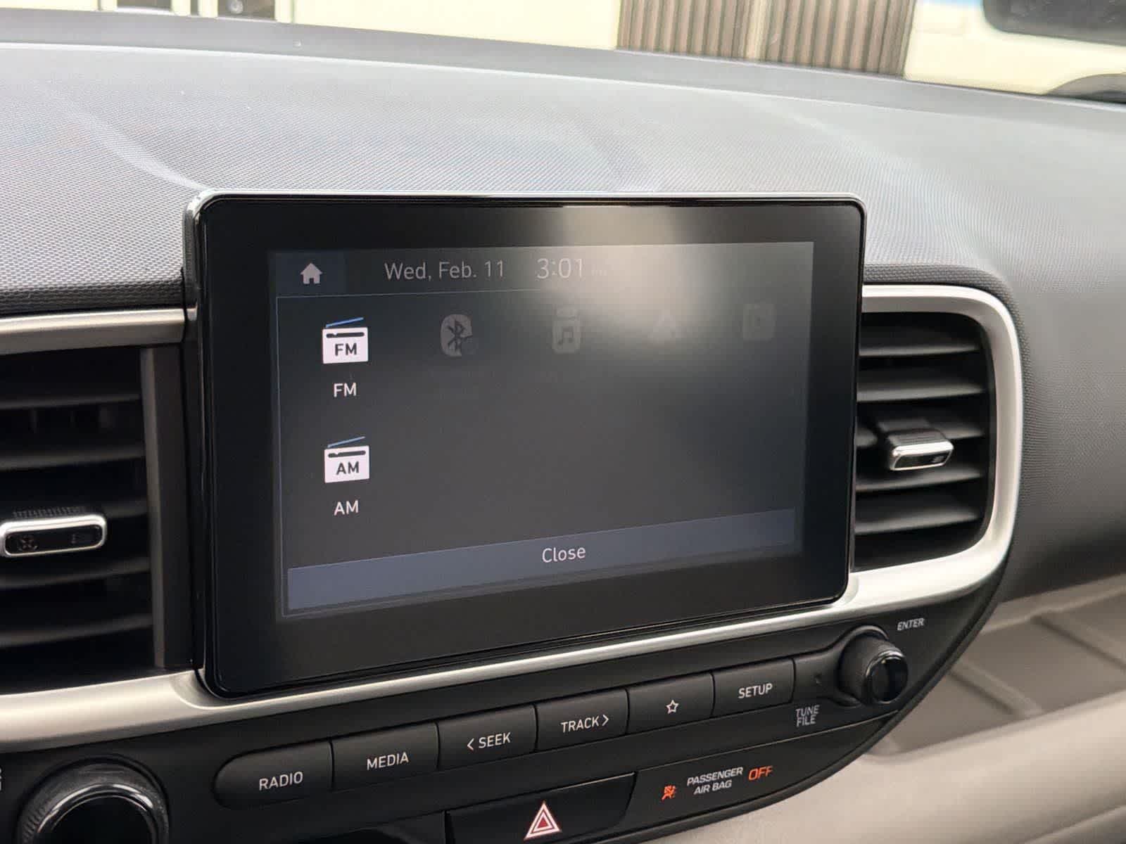 Thumbnail: 2023 Hyundai Venue - 19