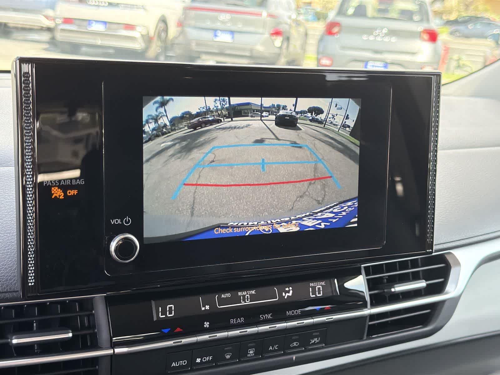 Thumbnail: 2025 Toyota Sienna - 17