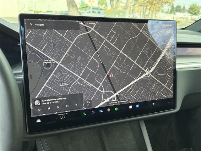 Thumbnail: 2023 Tesla Model X - 15