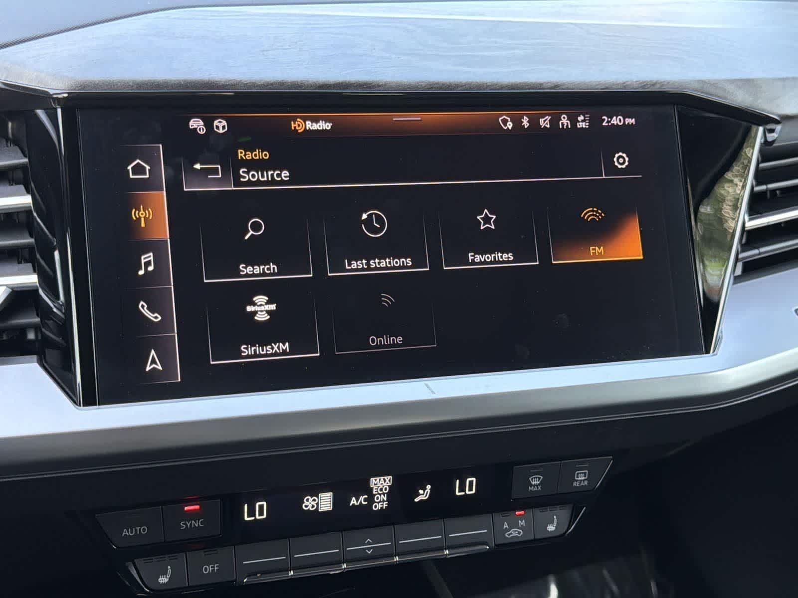 Thumbnail: 2023 Audi Q4 e-tron - 19