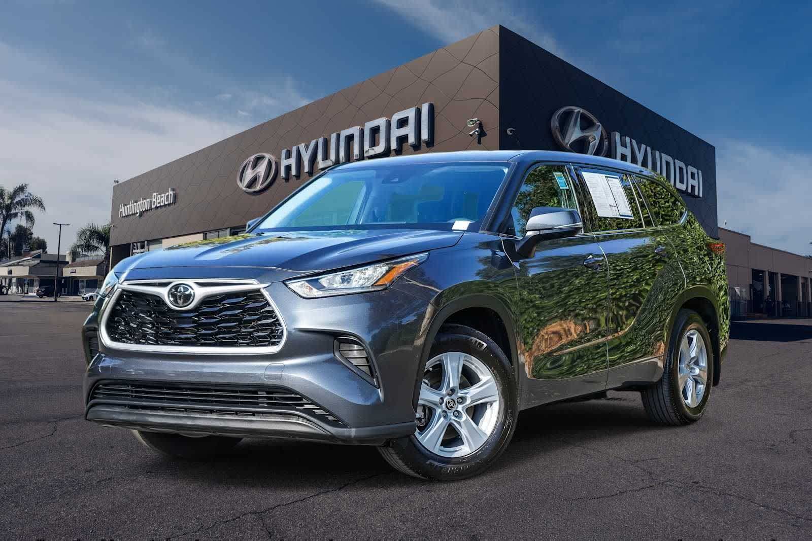 Thumbnail: 2020 Toyota Highlander - 1