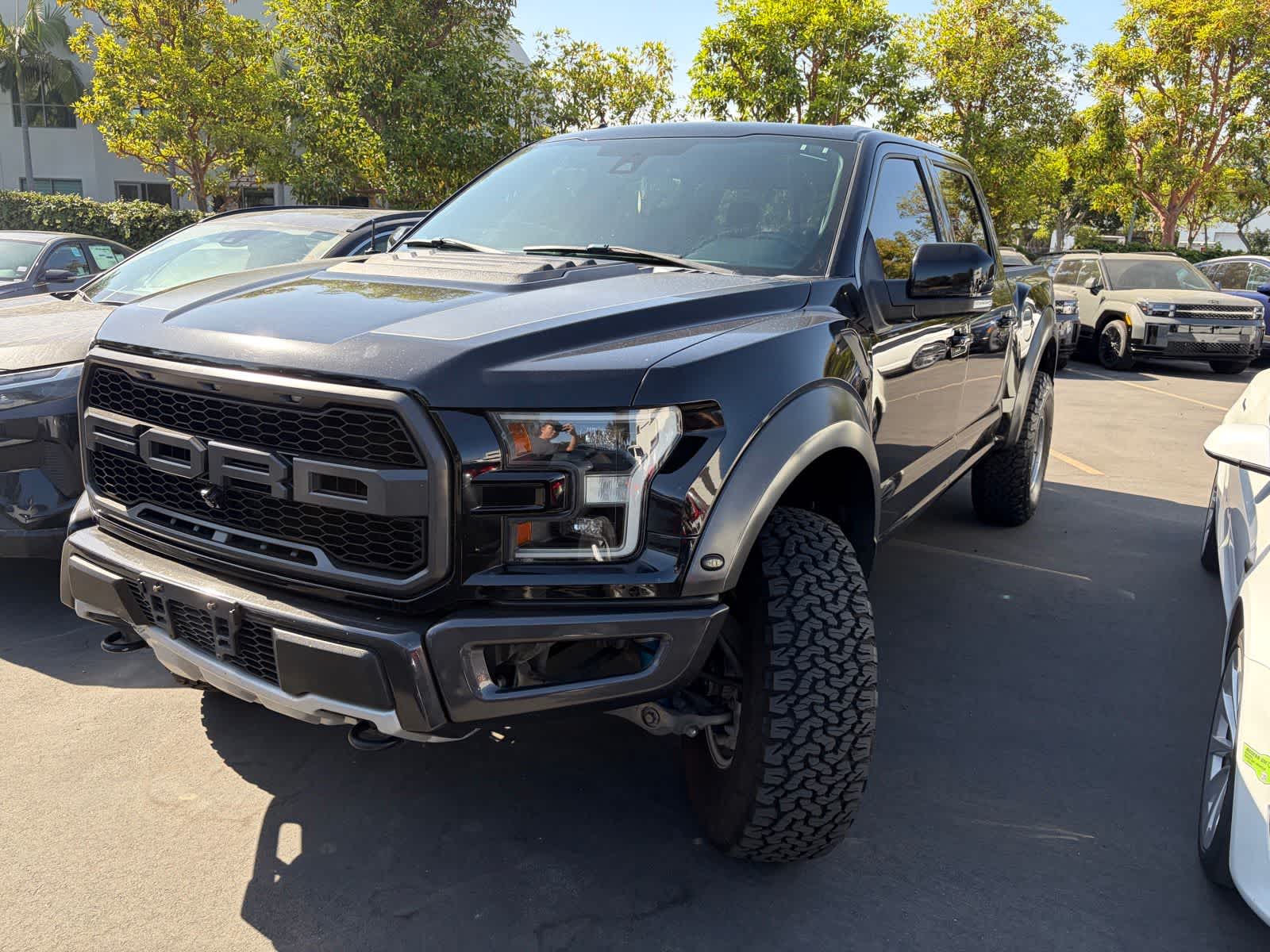 2017 Ford F-150 Raptor 4x4 SuperCrew 5-1/2 Box's photo