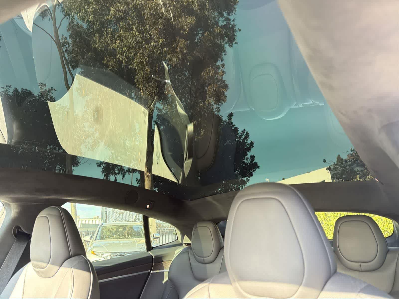 Thumbnail: 2021 Tesla Model S - 10