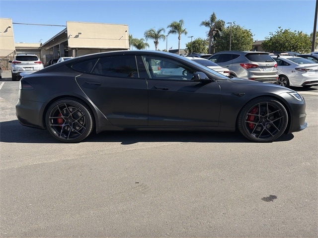 Thumbnail: 2023 Tesla Model S - 3