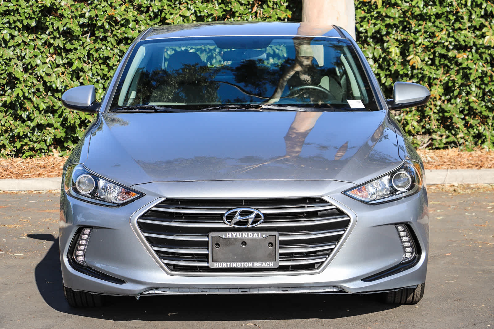 Used 2017 Hyundai Elantra SE with VIN 5NPD84LF7HH025252 for sale in Huntington Beach, CA