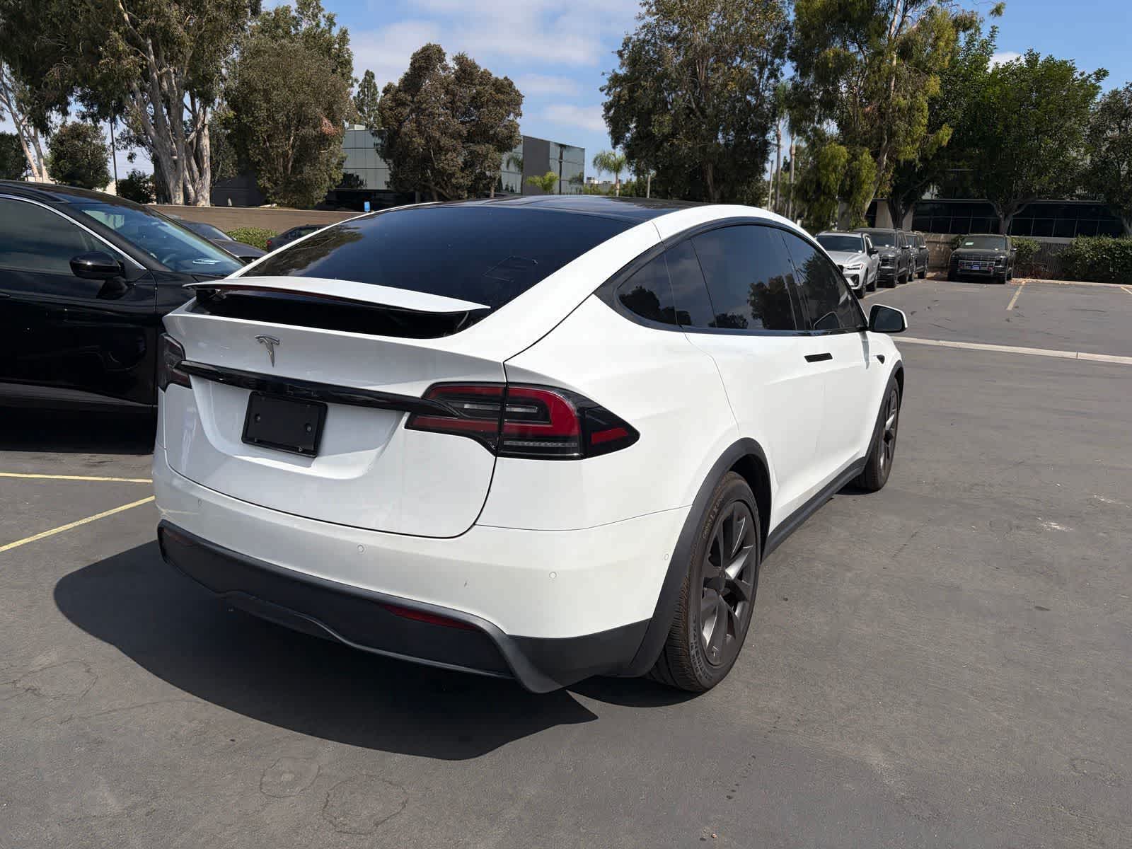 Thumbnail: 2022 Tesla Model X - 2