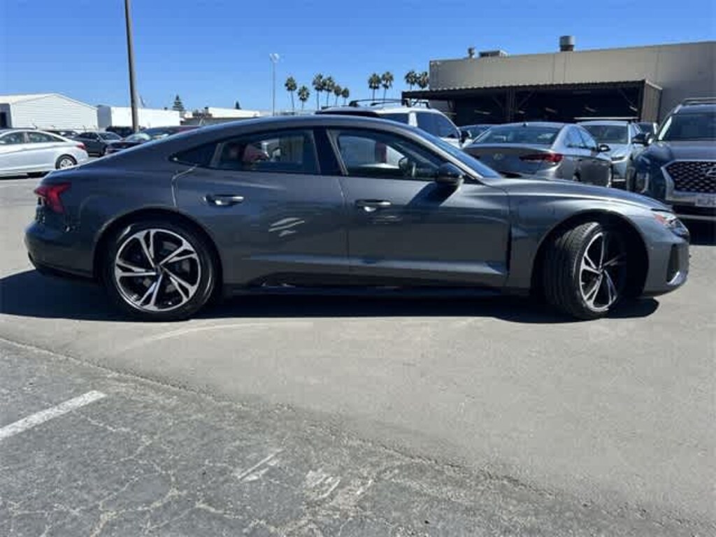 Used 2022 Audi e-tron GT Prestige Sedan