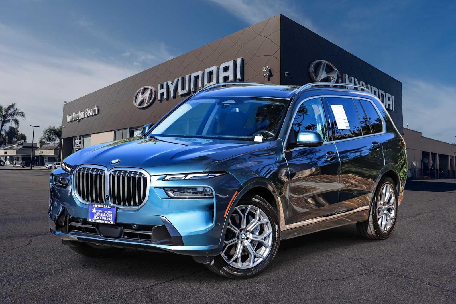New 2023 BMW X7 xDrive40i SUV for sale near you in Huntington Beach, CA