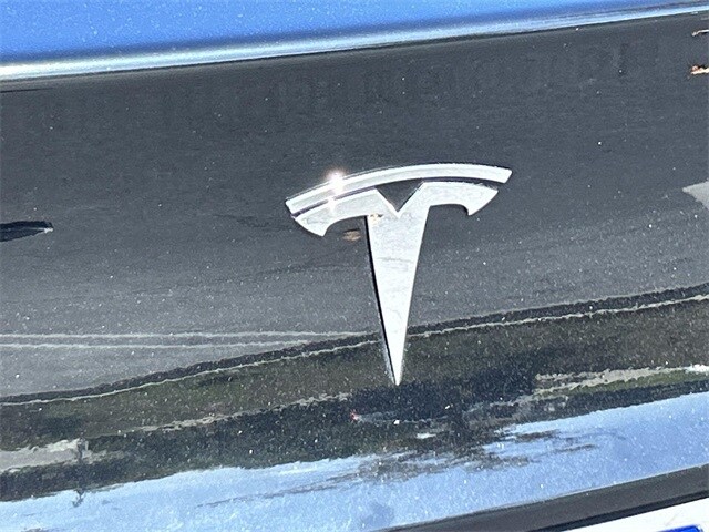Thumbnail: 2018 Tesla Model 3 - 34