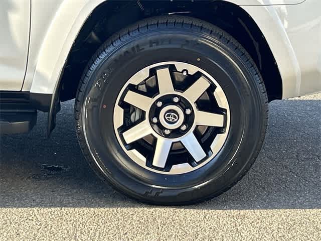 Thumbnail: 2024 Toyota 4Runner - 38