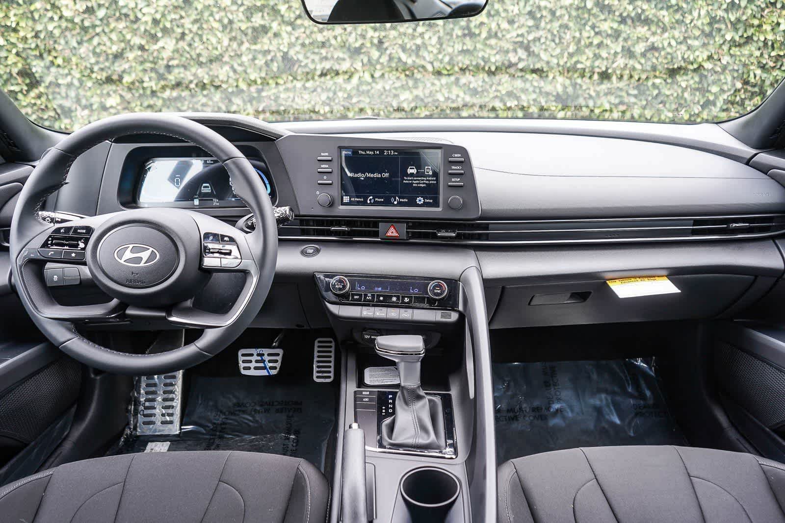 Thumbnail: 2026 Hyundai Elantra - 11