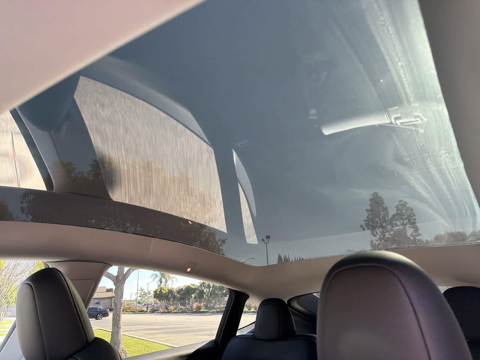 Thumbnail: 2023 Tesla Model Y - 10