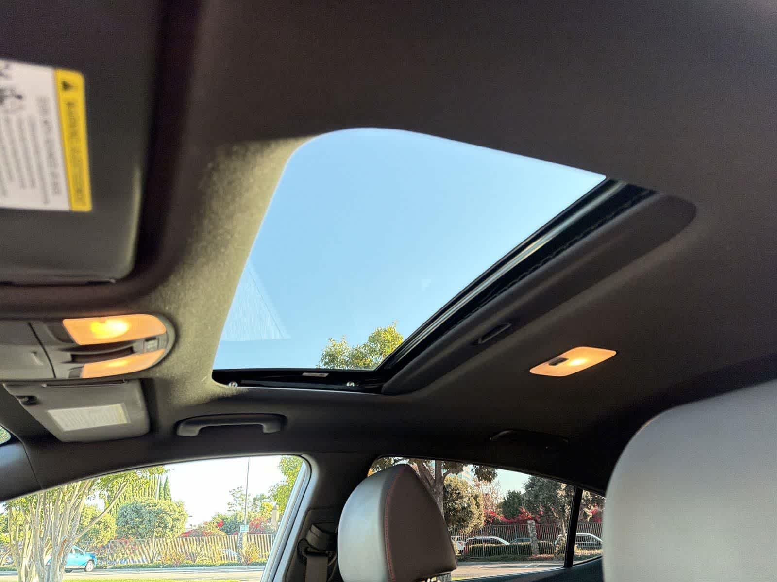 Thumbnail: 2020 Hyundai Elantra - 10