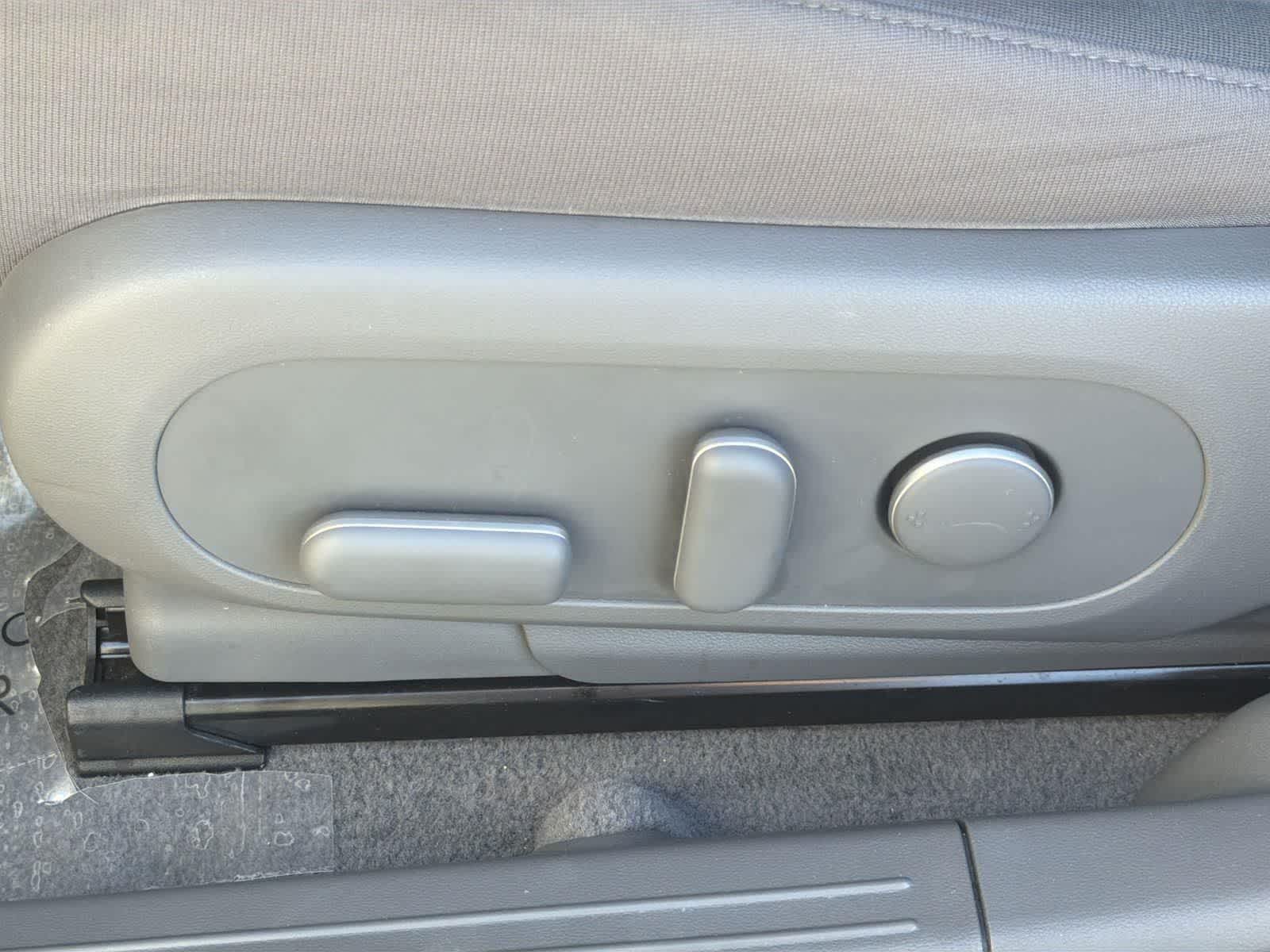 Thumbnail: 2024 Hyundai Ioniq 5 - 24