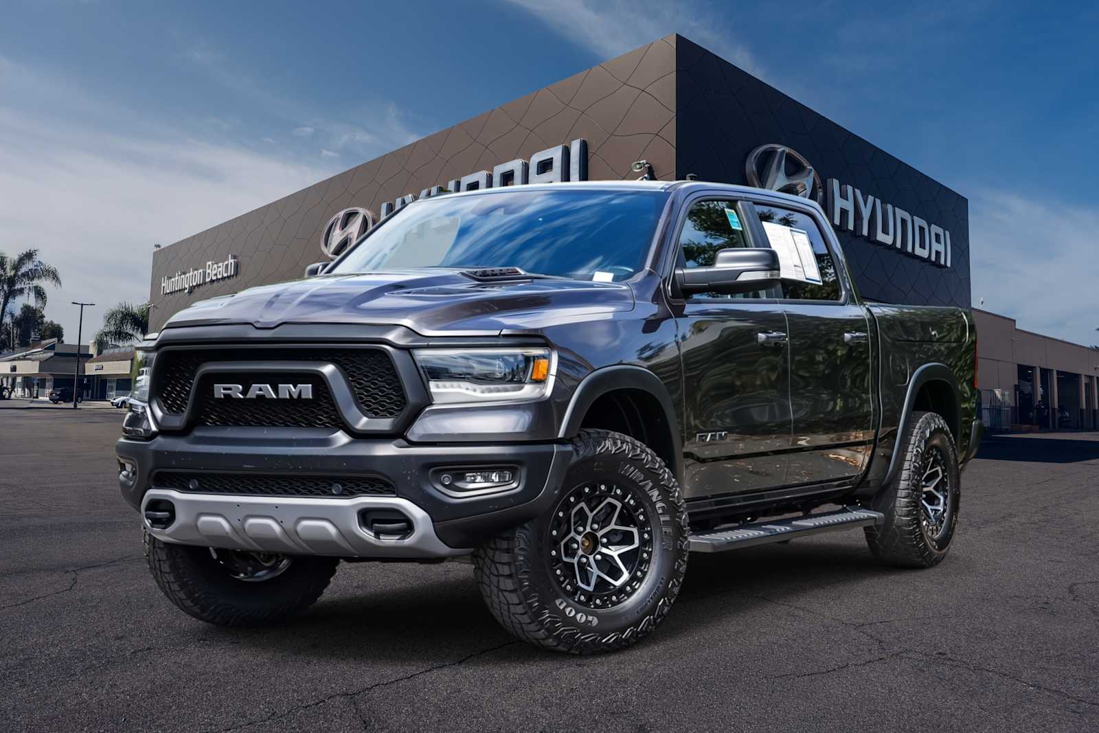 2020 RAM 1500 Rebel 4x4 Crew Cab 5'7's photo