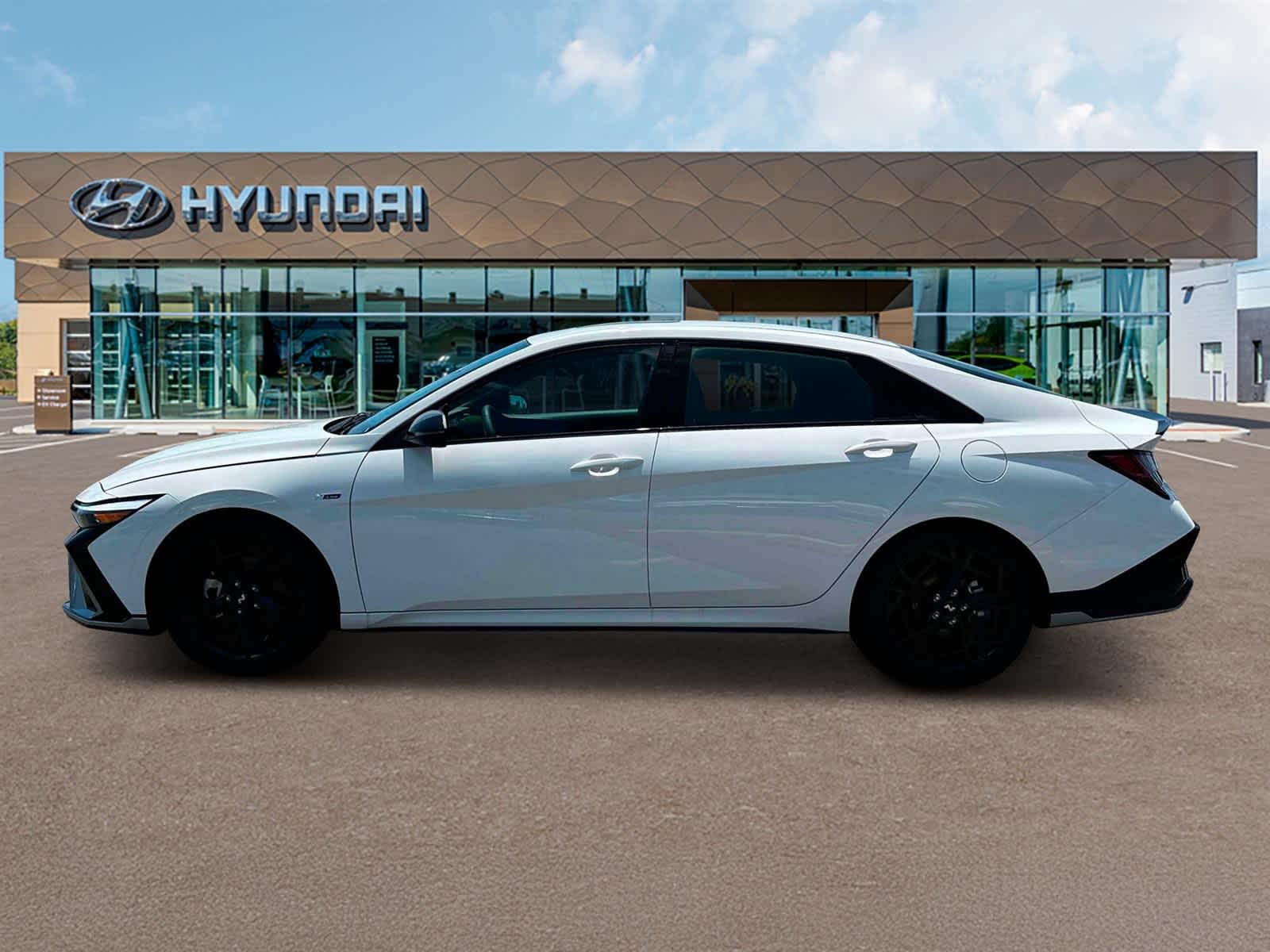 Thumbnail: 2025 Hyundai Elantra - 3