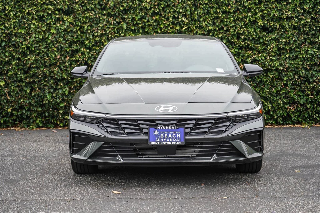 New 2026 Hyundai Elantra SEL Sport Premium Sedan