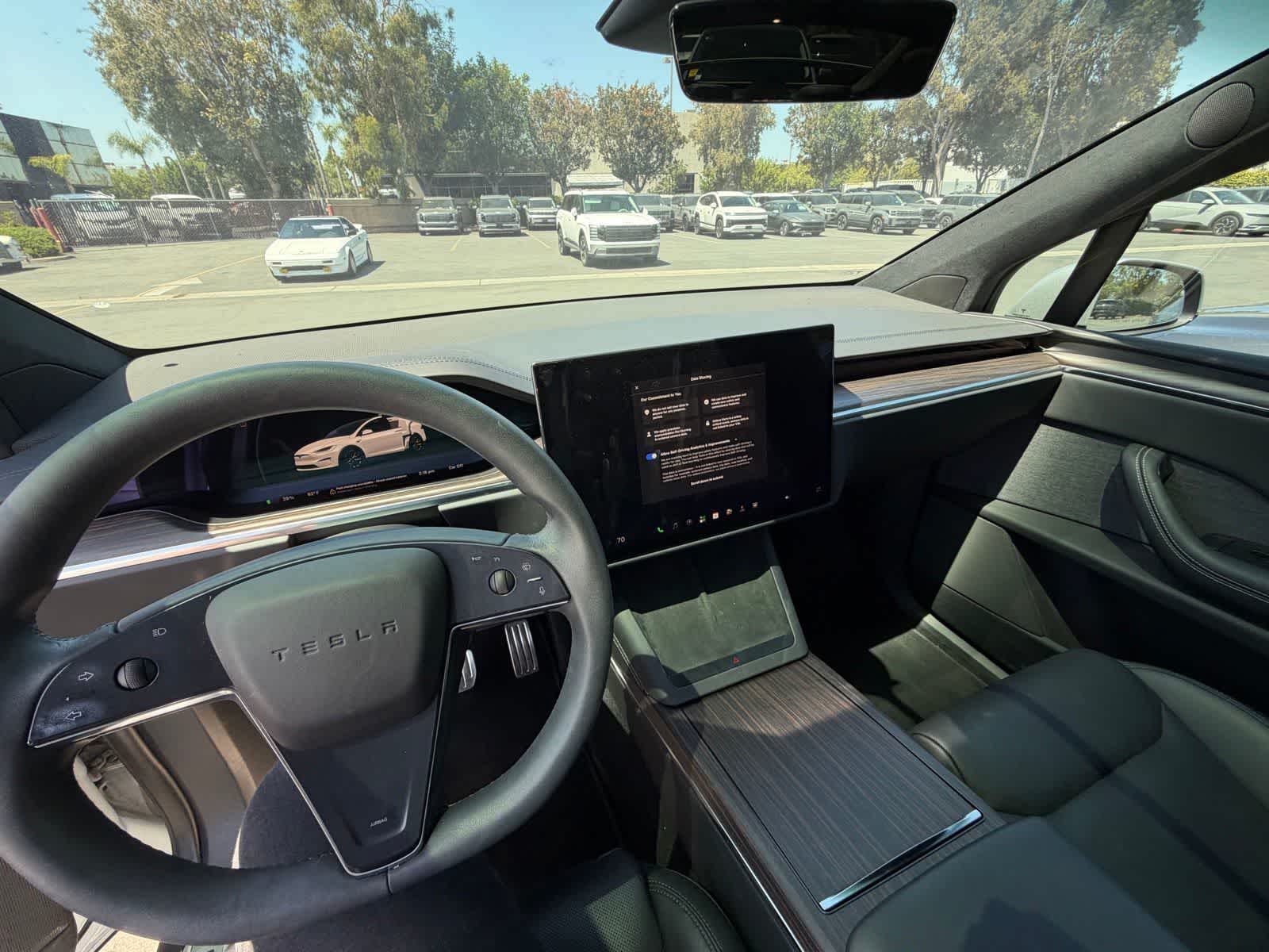 Thumbnail: 2023 Tesla Model X - 7