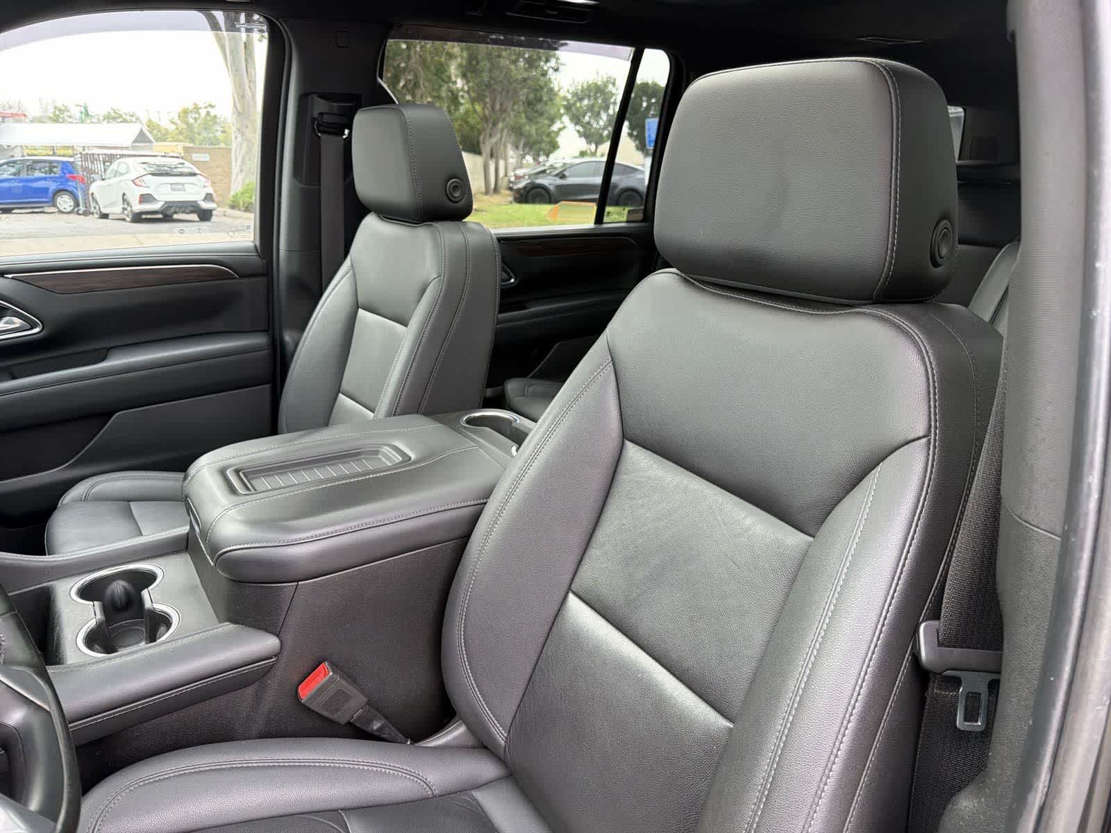 Thumbnail: 2023 Chevrolet Suburban - 27