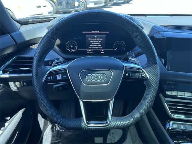 Thumbnail: 2022 Audi e-tron GT - 15