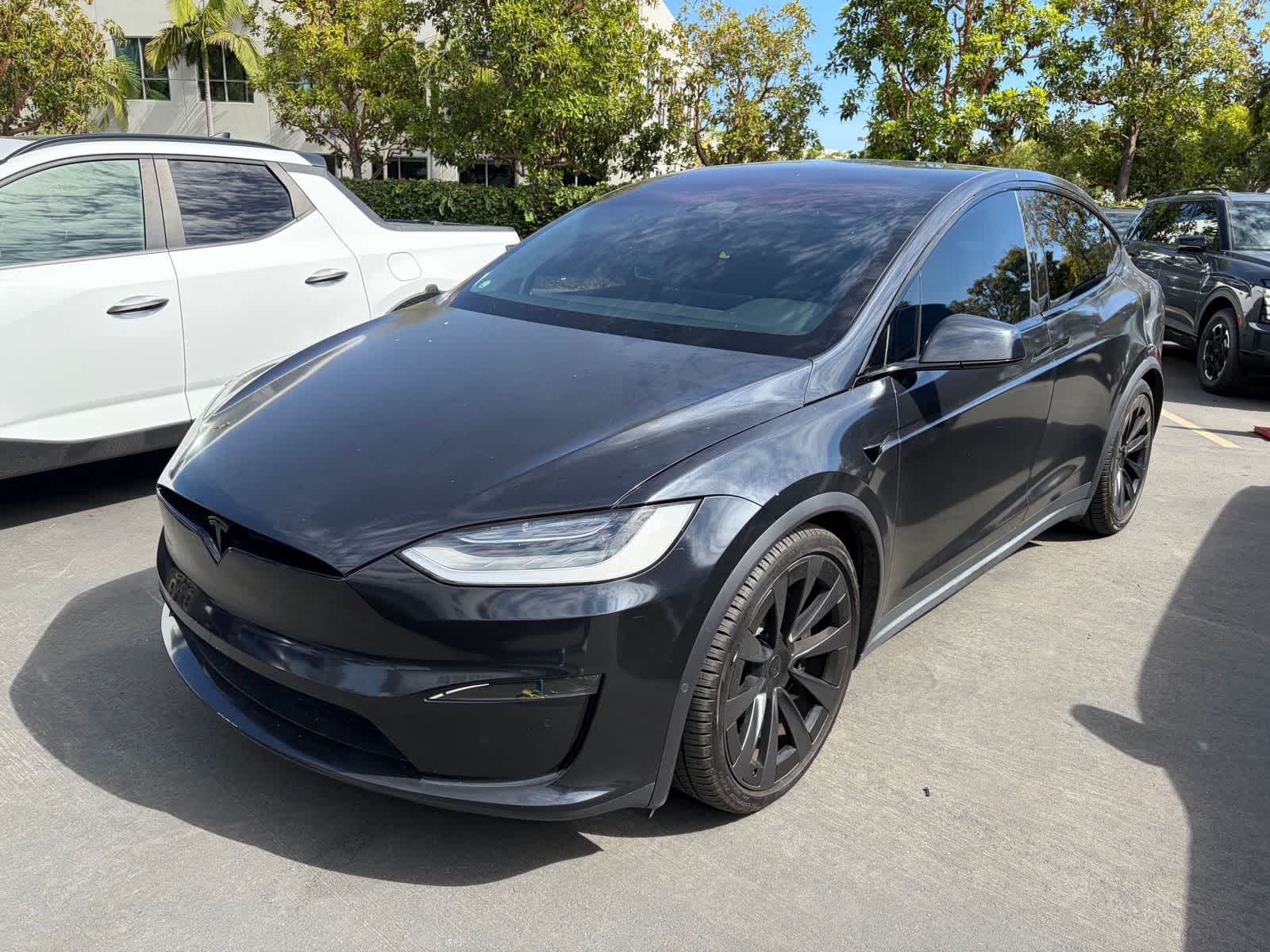 Thumbnail: 2023 Tesla Model X - 1