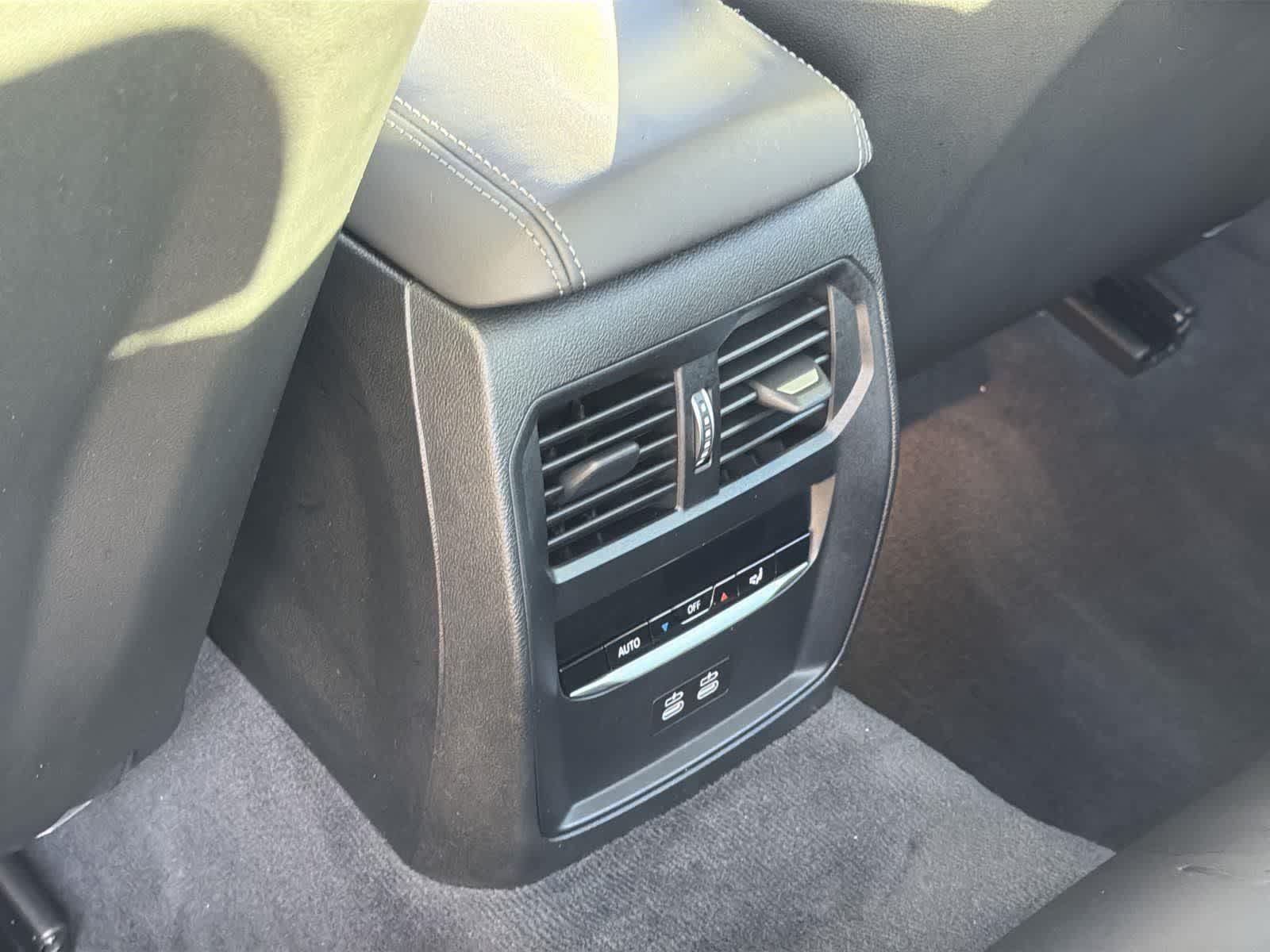 Thumbnail: 2021 BMW M3 - 30