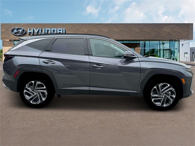 Thumbnail: 2025 Hyundai Tucson - 9