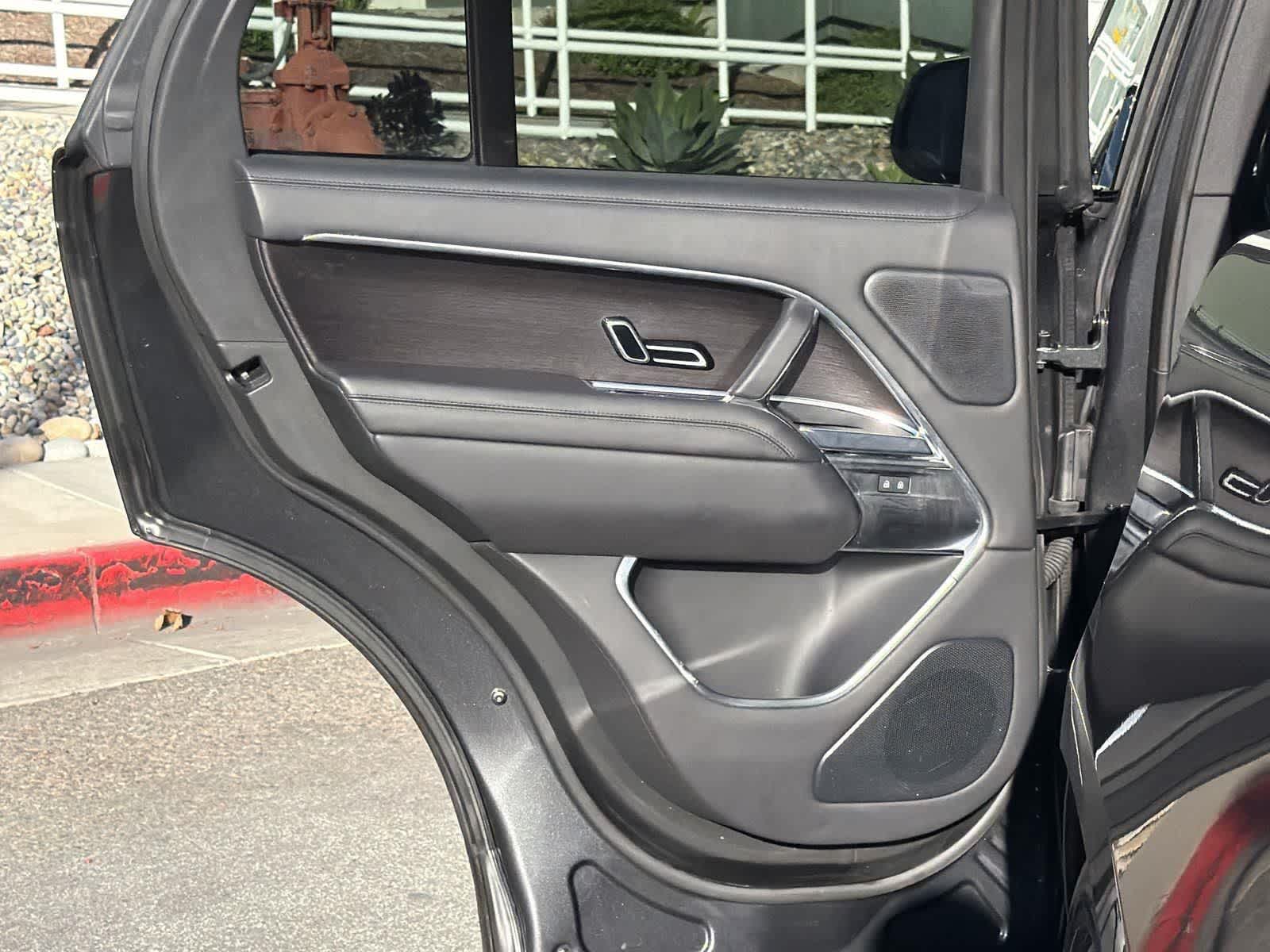 Thumbnail: 2023 Land Rover Range Rover - 25