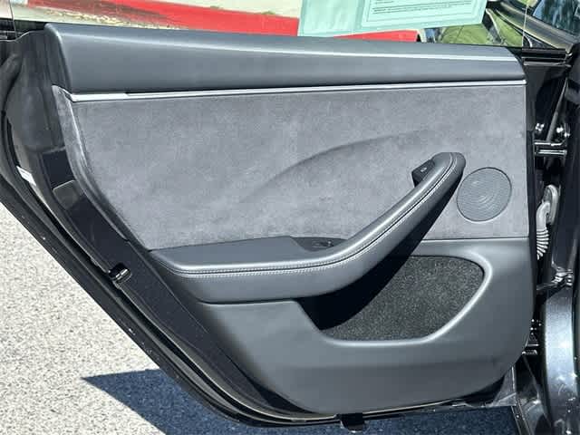 Thumbnail: 2025 Tesla Model 3 - 29