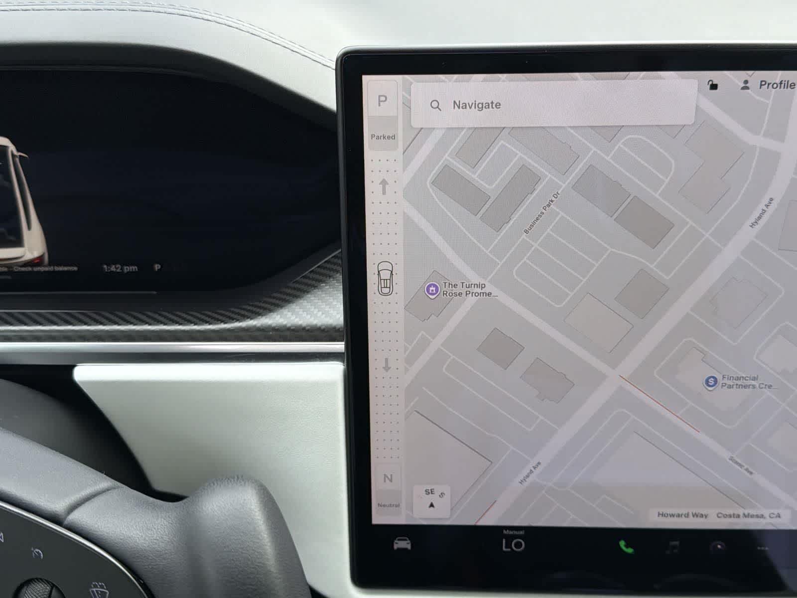 Thumbnail: 2022 Tesla Model X - 17