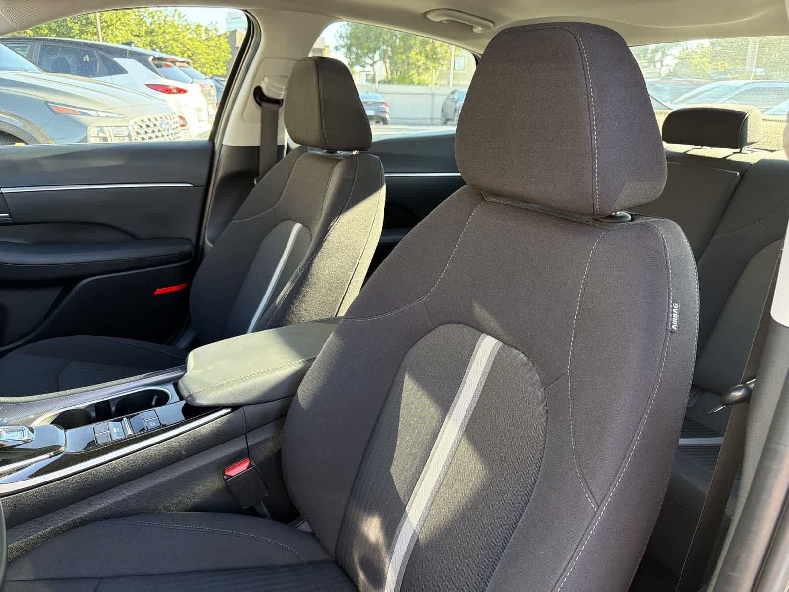 Thumbnail: 2023 Hyundai Sonata - 28