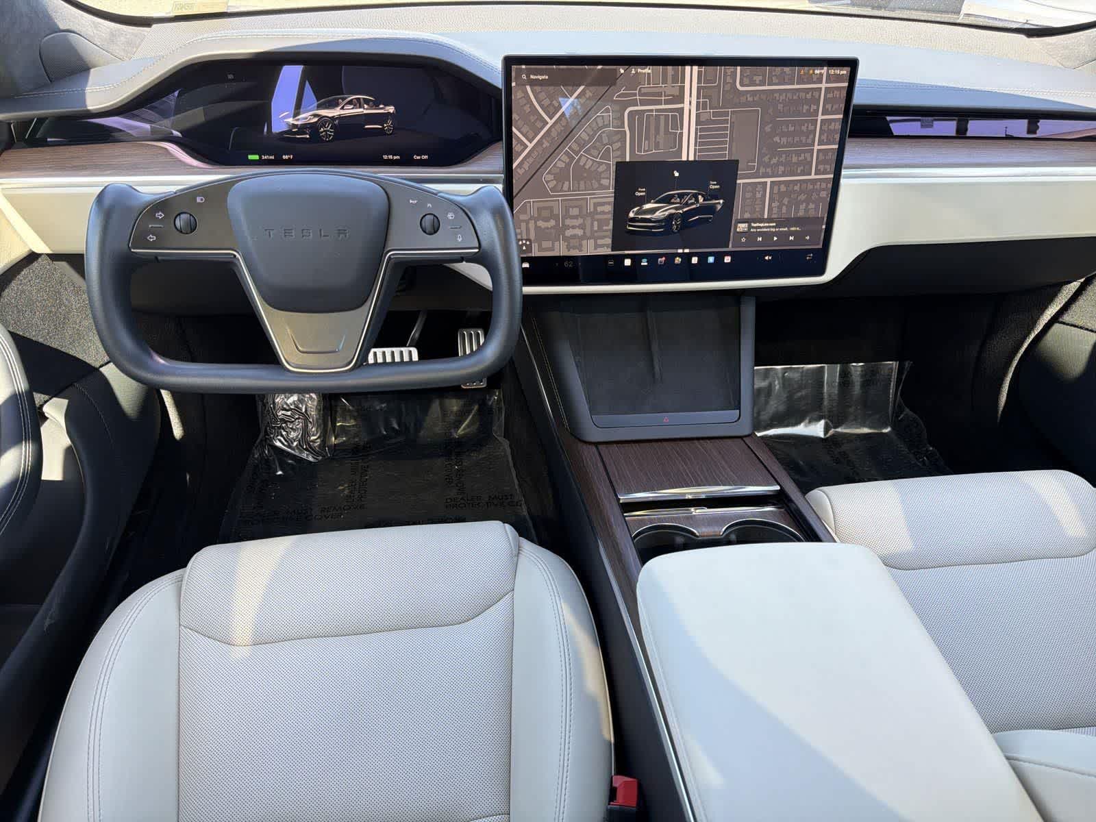 Thumbnail: 2023 Tesla Model S - 11