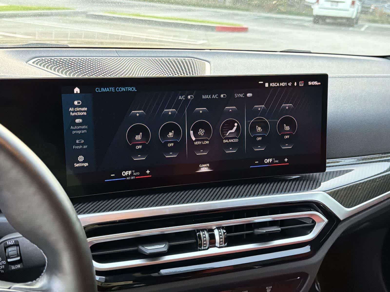 Thumbnail: 2024 BMW M4 - 16