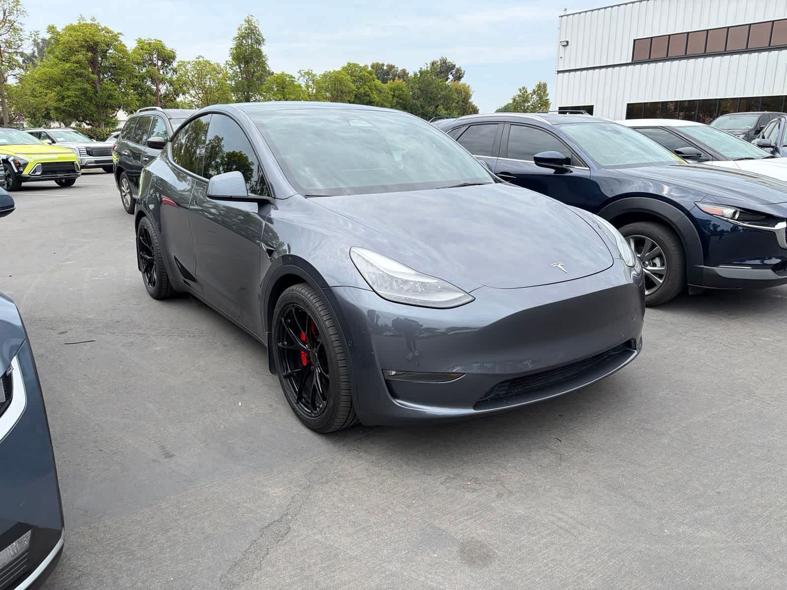 Used 2022 Tesla Model Y Performance with VIN 7SAYGDEF5NF499618 for sale in Huntington Beach, CA