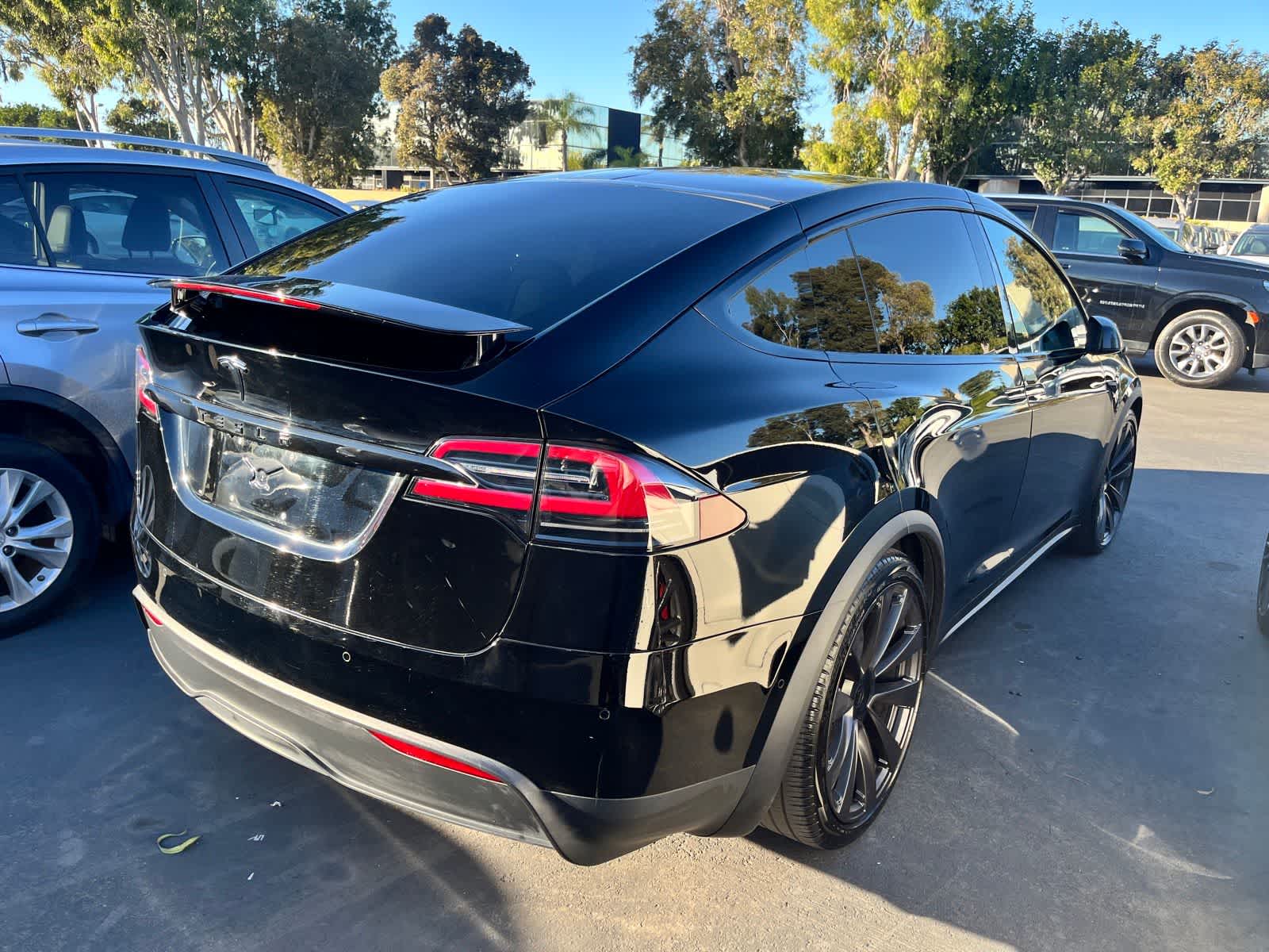 Thumbnail: 2022 Tesla Model X - 3