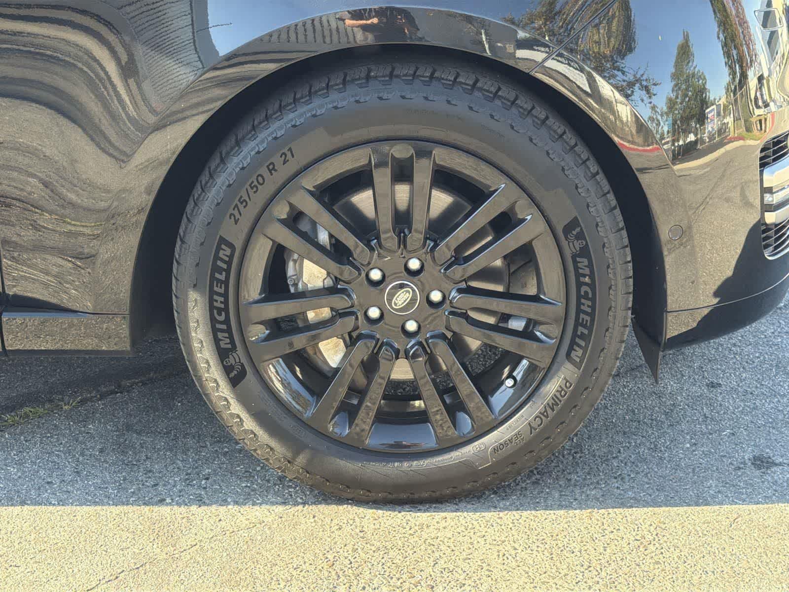 Thumbnail: 2023 Land Rover Range Rover - 38