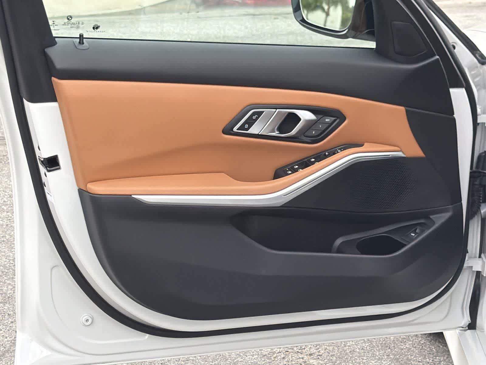 Thumbnail: 2023 BMW 3 Series - 23